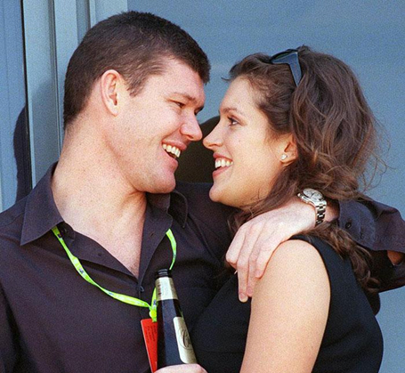 Kate Fischer helps Mariah get James Packer back | mcarchives.com