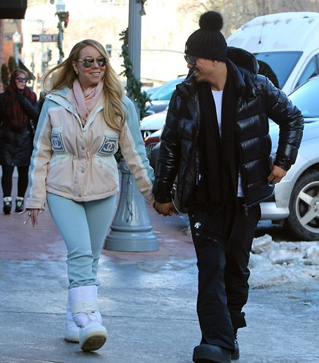 Mariah bundles up in ski gear on romantic stroll in Aspen | mcarchives.com