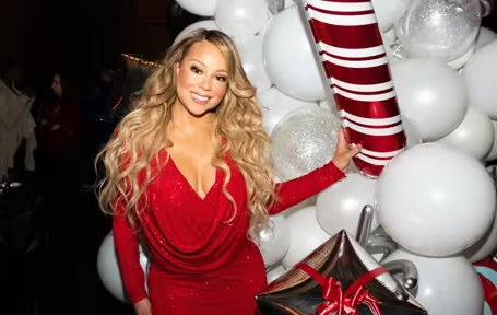 Mariah Carey is defrosting | mcarchives.com