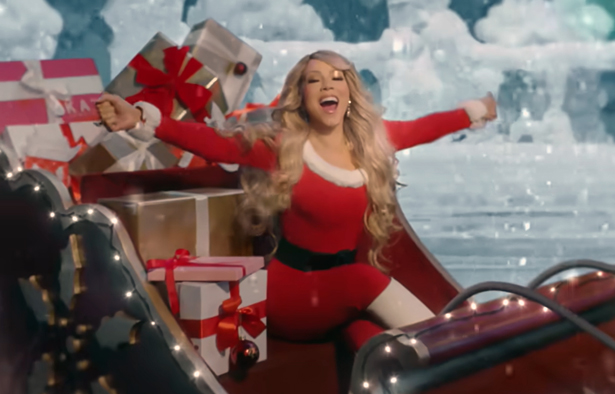 Mariah Carey heralds the holiday season | mcarchives.com