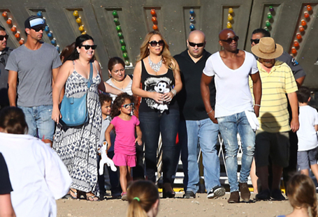 Mariah Carey has a fun-filled Labor Day with her twins | mcarchives.com